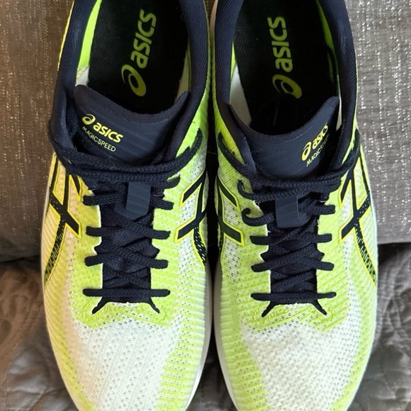 ASICS Magic Speed Running Shoes - Picture 1 of 6
